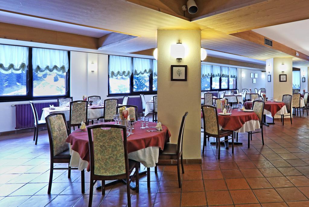 Hotel Santa Caterina Santa Caterina Valfurva Exterior foto